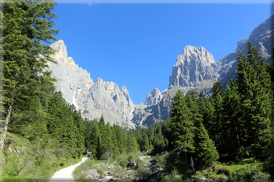 foto Rifugio Pradidali